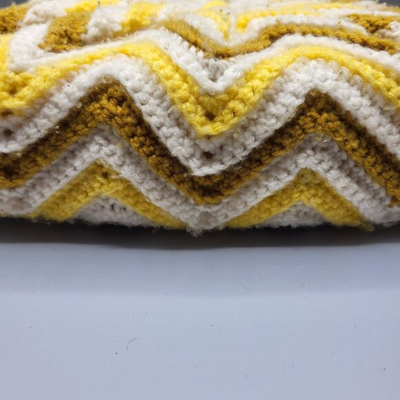 Vtg Crochet Square Granny Throw Pillow Yellow White Yarn Ruffled Handmade - Picture 6 of 11